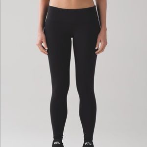 Lululemon Black Wunder Under Low Rise Tight